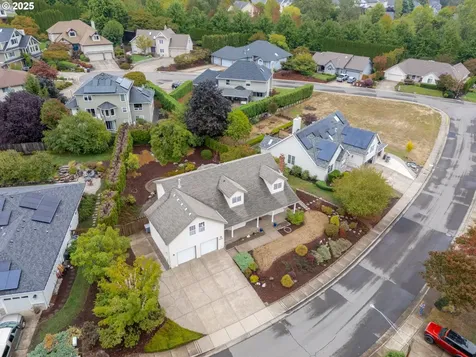 3269 NW Silktassel Drive Corvallis OR 97330
