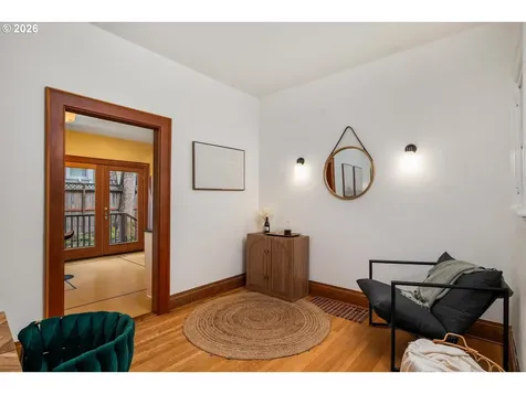 1427 SE Taylor Street Portland OR 97214