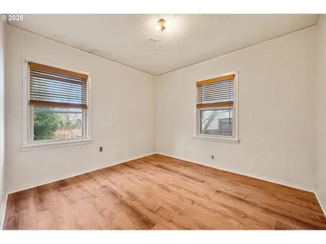 4635 4637 N Congress Avenue Portland OR 97217