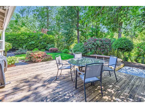 14460 NW Oakhills Drive Beaverton OR 97006