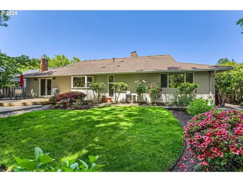 14460 NW Oakhills Drive Beaverton OR 97006