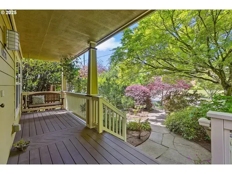 6228 NE 27th Avenue Portland OR 97211