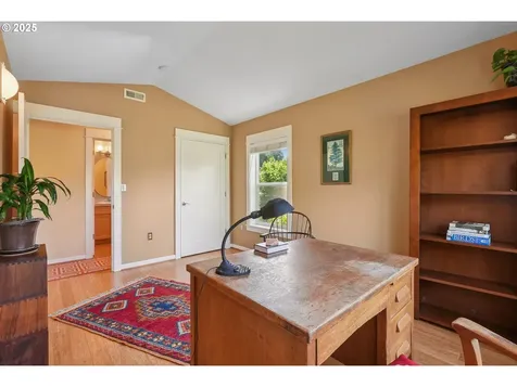 6228 NE 27th Avenue Portland OR 97211