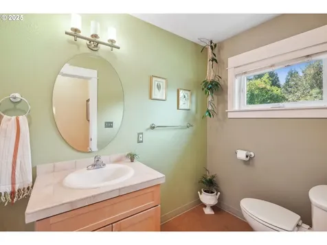 6228 NE 27th Avenue Portland OR 97211