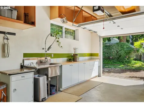 6228 NE 27th Avenue Portland OR 97211