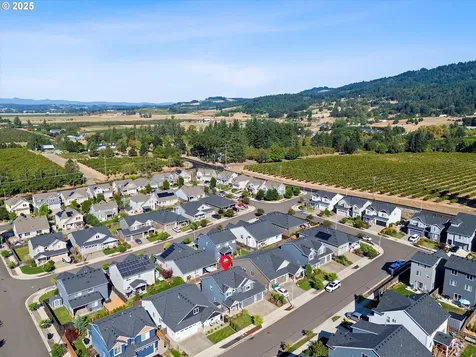 3961 N Boomer Drive Newberg OR 97132