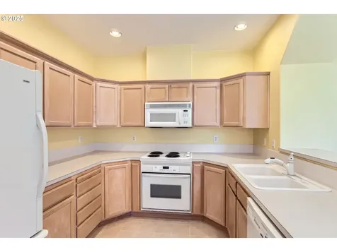 14280 SE Bridgeton Street Clackamas OR 97015