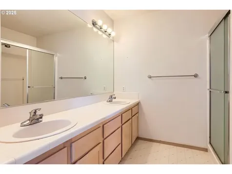 14280 SE Bridgeton Street Clackamas OR 97015
