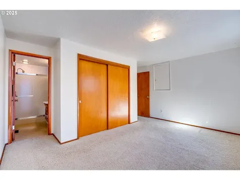 19560 SW Madeline Street Beaverton OR 97078