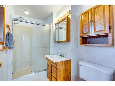 19560 SW Madeline Street Beaverton OR 97078