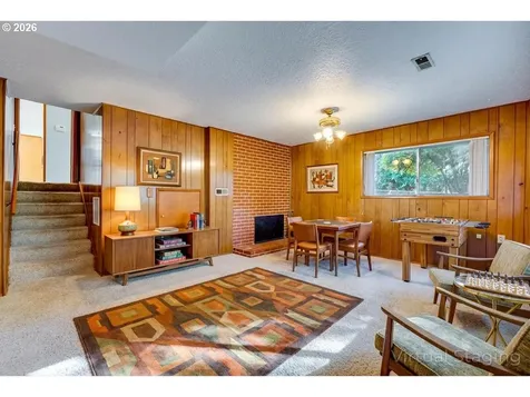 19560 SW Madeline Street Beaverton OR 97078