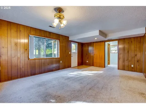19560 SW Madeline Street Beaverton OR 97078