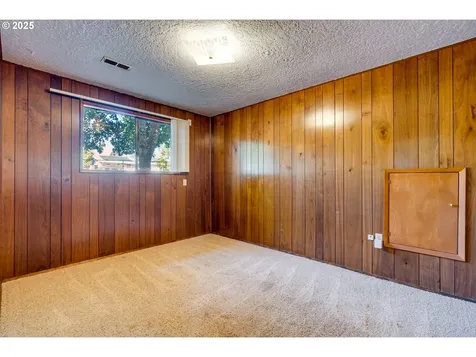19560 SW Madeline Street Beaverton OR 97078
