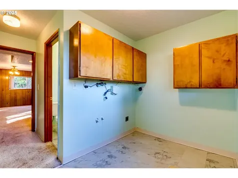 19560 SW Madeline Street Beaverton OR 97078