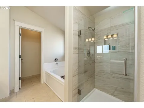16915 SE 6th Street Vancouver WA 98684