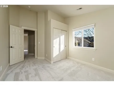 16915 SE 6th Street Vancouver WA 98684