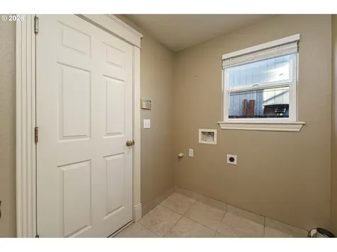 16915 SE 6th Street Vancouver WA 98684