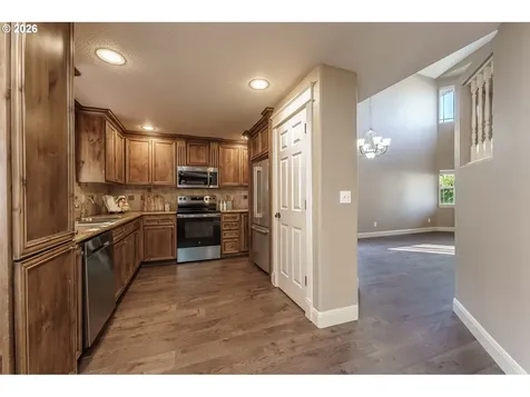 16915 SE 6th Street Vancouver WA 98684