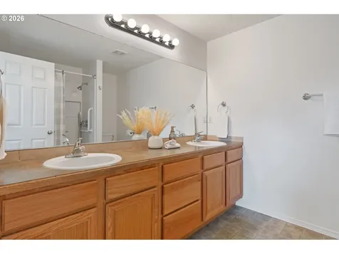 11020 Rees Street NE Donald OR 97020