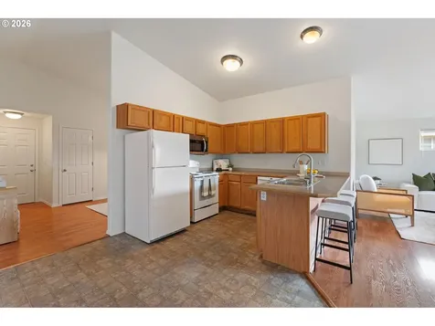 11020 Rees Street NE Donald OR 97020