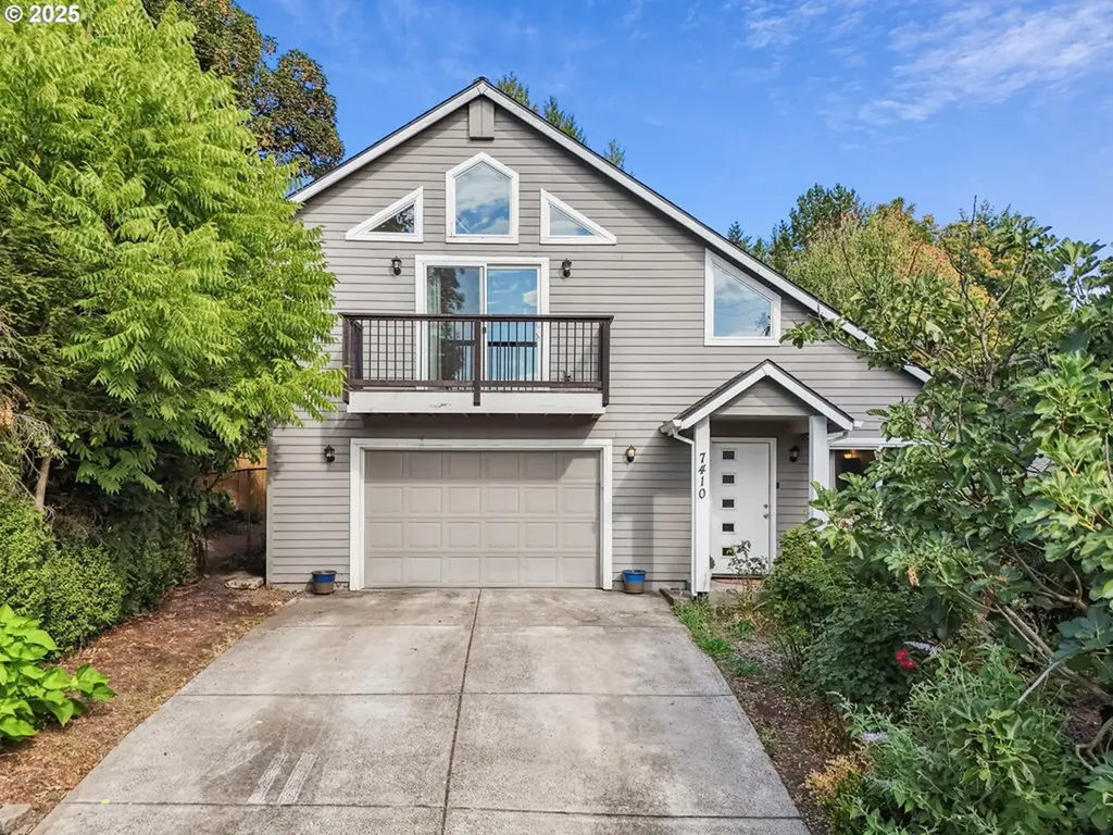 7410 SW 54th Avenue Portland OR 97219