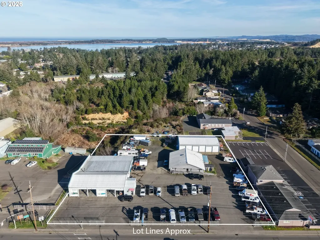1252 Newmark Avenue Coos Bay OR 97420