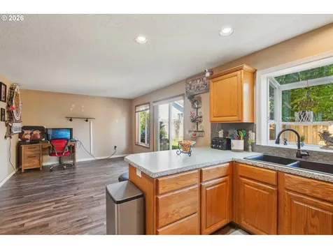 4055 NE 13th Terrace Gresham OR 97030
