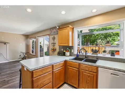 4055 NE 13th Terrace Gresham OR 97030