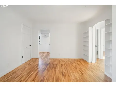 521 Piedmont Avenue NW Salem OR 97304
