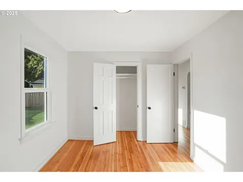 521 Piedmont Avenue NW Salem OR 97304