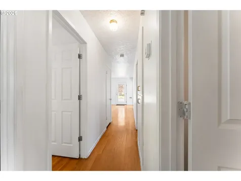 5136 N Fessenden Street Portland OR 97203
