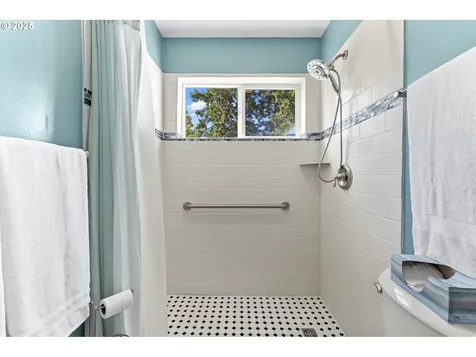 12434 SE Sherman Street Portland OR 97233