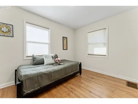 12434 SE Sherman Street Portland OR 97233