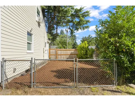 12434 SE Sherman Street Portland OR 97233