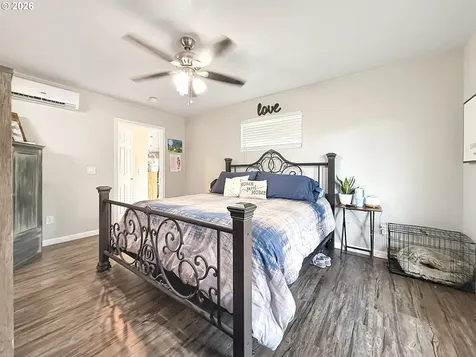 515 Memory Lane Brookings OR 97415