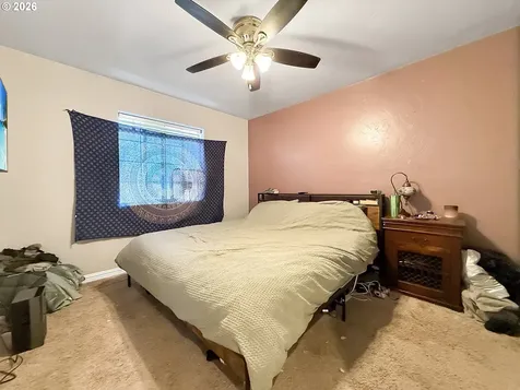 515 Memory Lane Brookings OR 97415