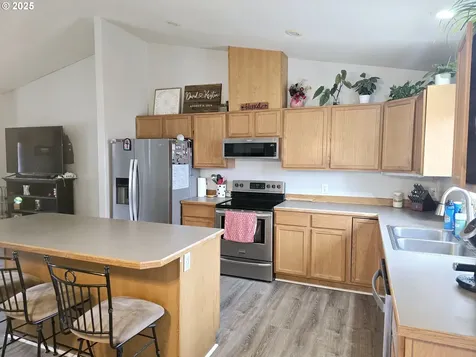 1100 Bryan Street Cove OR 97824
