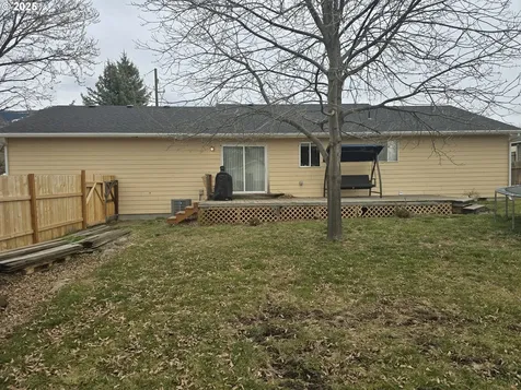 1100 Bryan Street Cove OR 97824