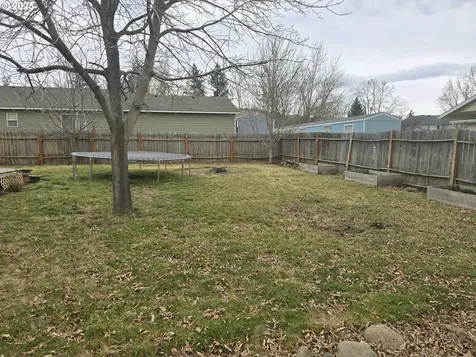1100 Bryan Street Cove OR 97824