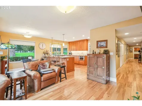15780 SW Oakhill Lane Portland OR 97224