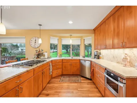 15780 SW Oakhill Lane Portland OR 97224