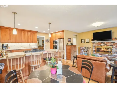 15780 SW Oakhill Lane Portland OR 97224