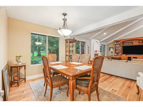 15780 SW Oakhill Lane Portland OR 97224
