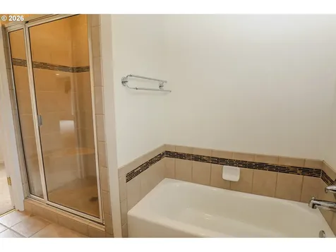 1528 NW Eden Street Roseburg OR 97470