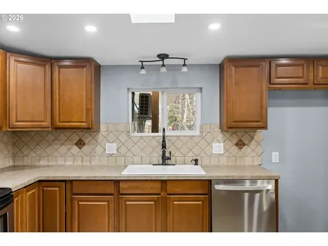 2373 Wild River Drive Roseburg OR 97470