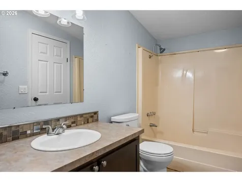 2373 Wild River Drive Roseburg OR 97470