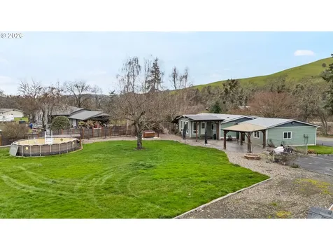 2373 Wild River Drive Roseburg OR 97470