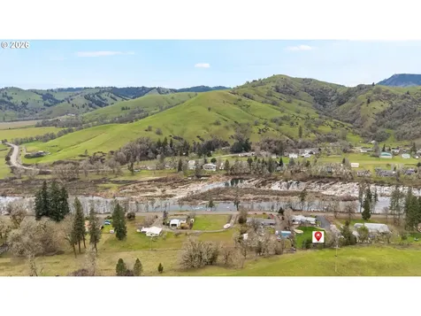 2373 Wild River Drive Roseburg OR 97470