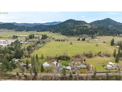 2373 Wild River Drive Roseburg OR 97470