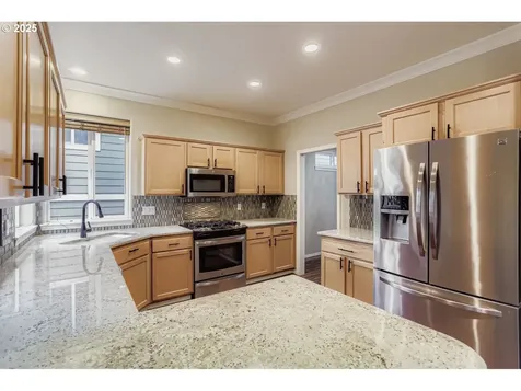 12697 SW Canvasback Way Beaverton OR 97007
